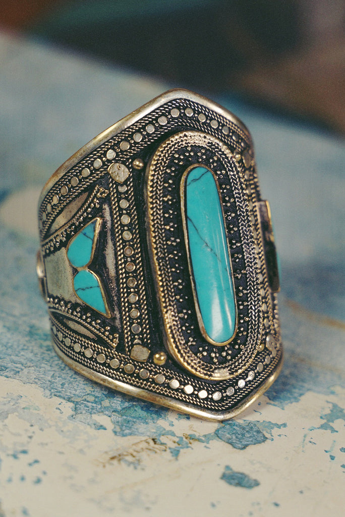 Tibetan Turquoise Stone Cuff